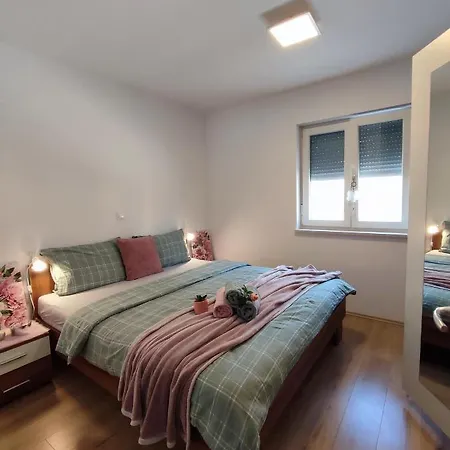 Nina Apartment Pula